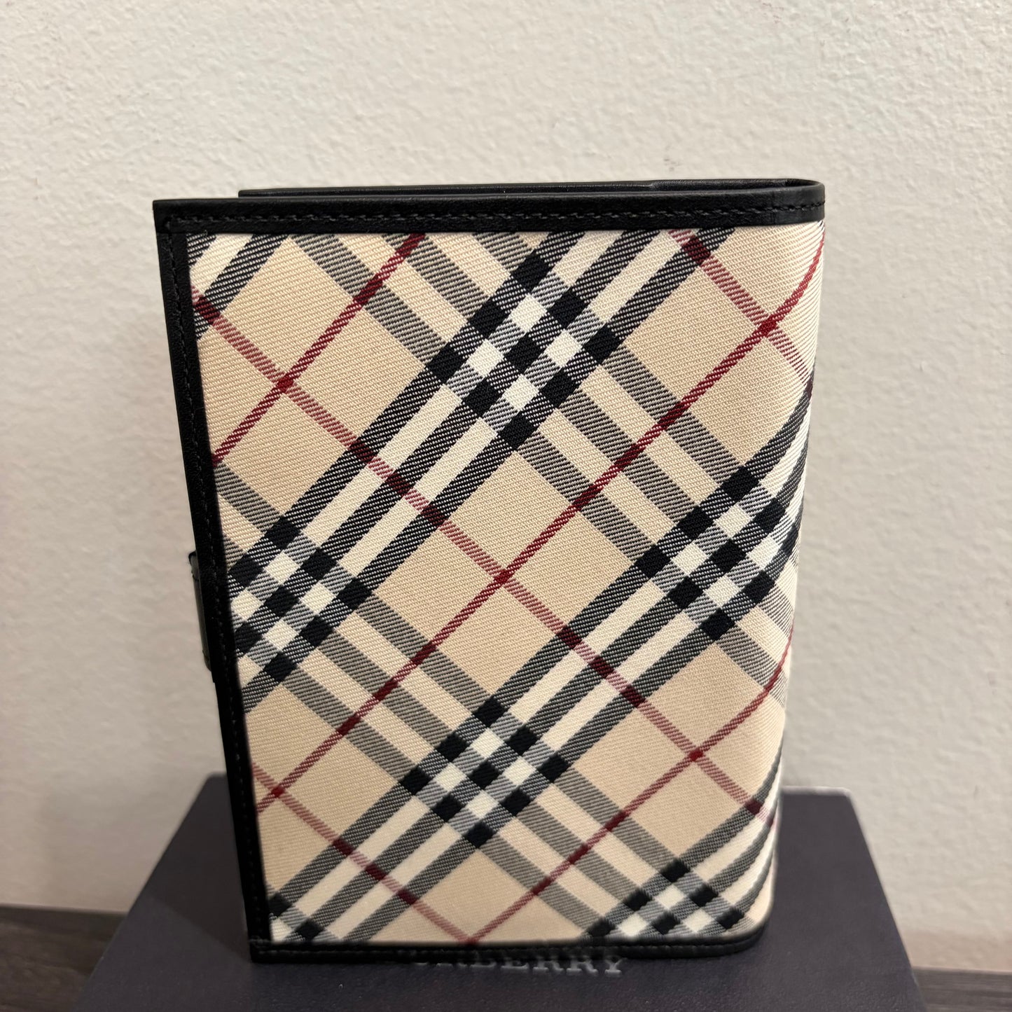 #8237 NEW BURBERRY Agenda Notebook