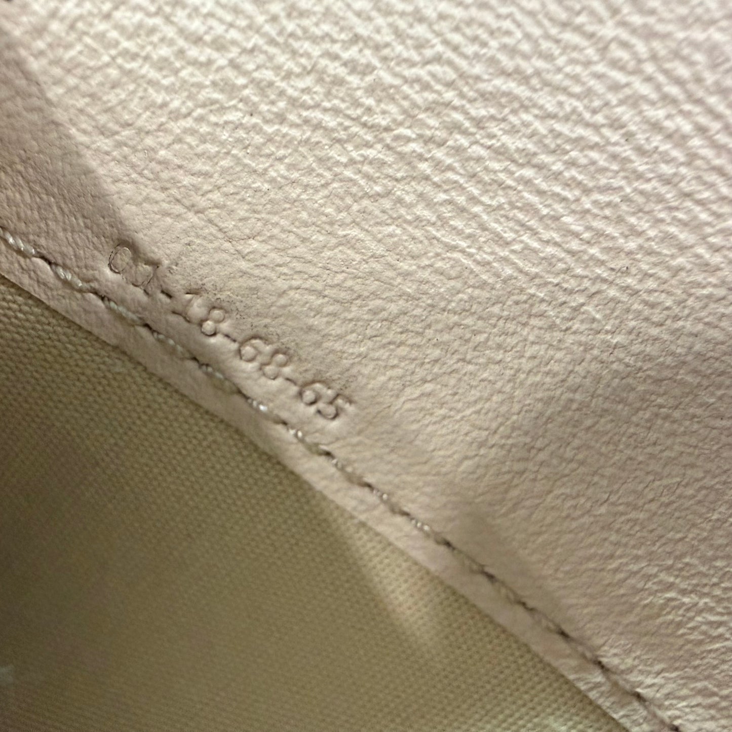 8823 CHLOE Pink Wallet