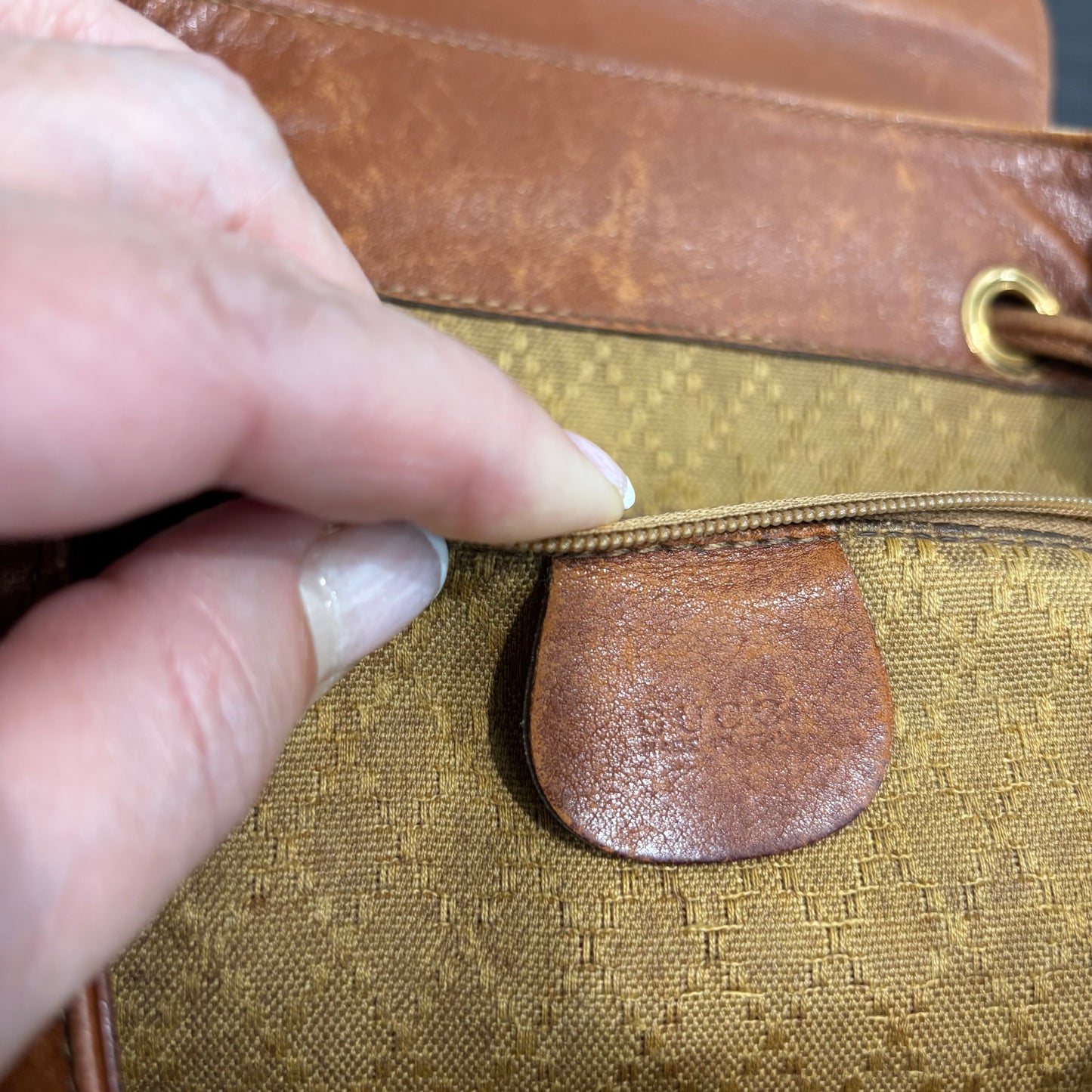 8876 GUCCI Double Pocket Brown Backpack