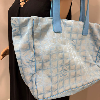 #106 CHANEL Blue Tote