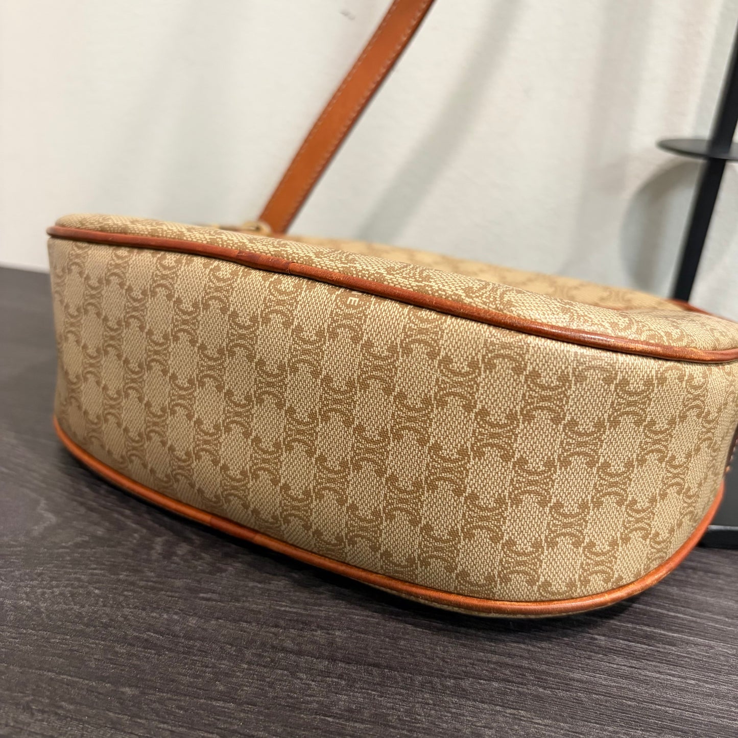 8916 CELINE Vintage Crossbody