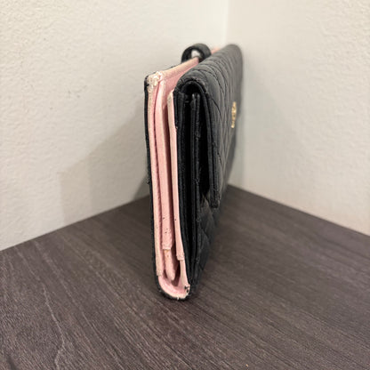 #3229 CHANEL Black Micro Quilt Wallet