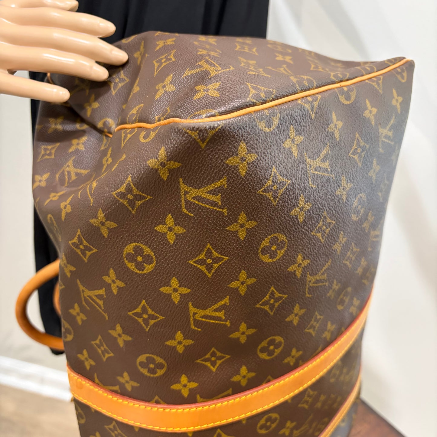 #1113 LOUIS VUITTON Monogram Keepall 55 Duffle