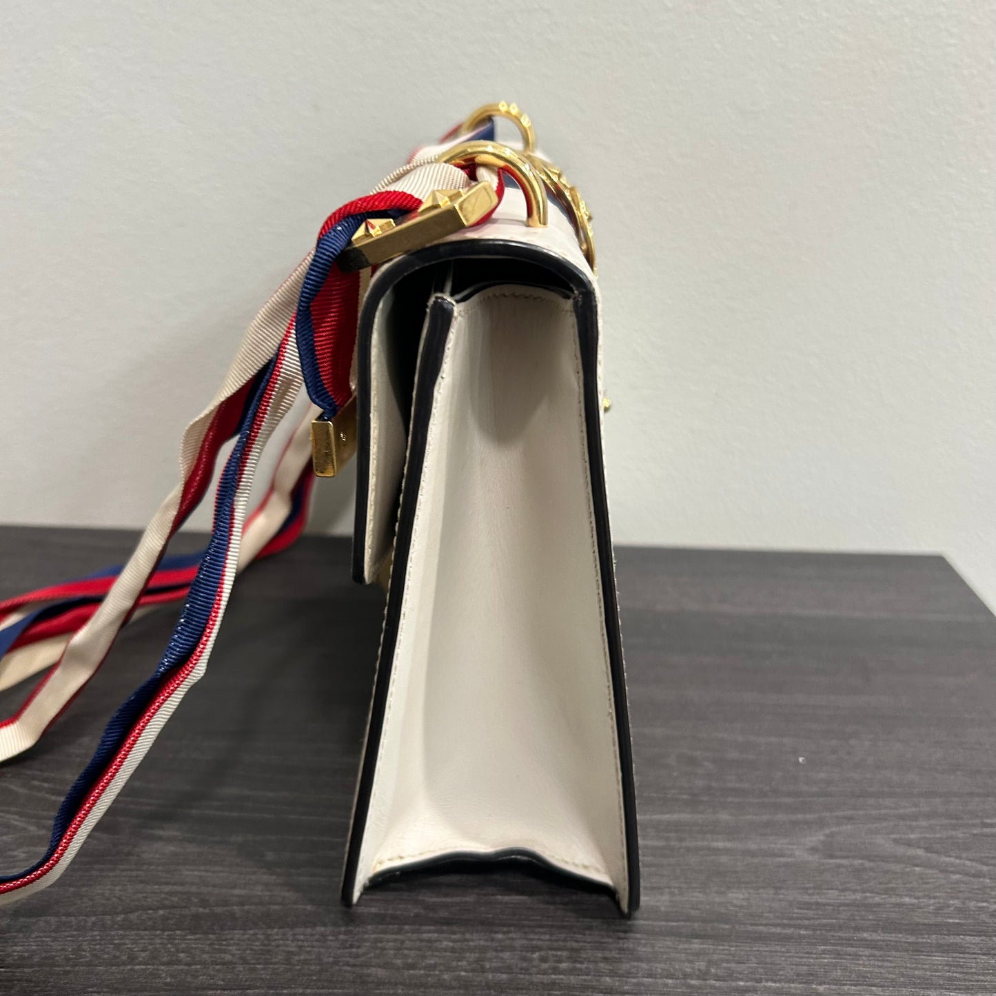 1005 GUCCI Sylvie