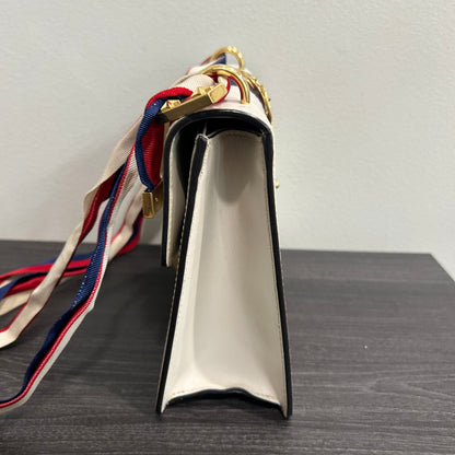 1005 GUCCI Sylvie