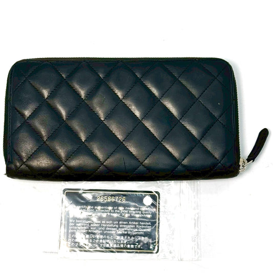#3236 CHANEL 2018-2019 Black Lambskin Leather Matelasse Zip Wallet