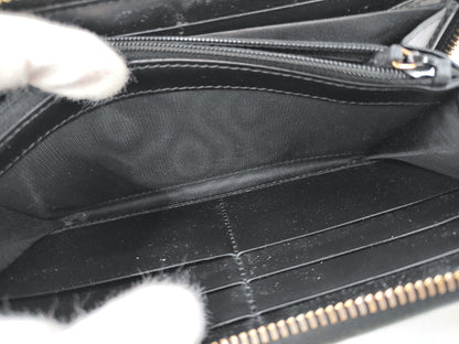 #3233 GUCCI Black Zip Wallet