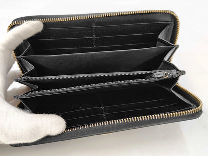 #3233 GUCCI Black Zip Wallet
