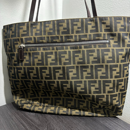 #241 FENDI Tote