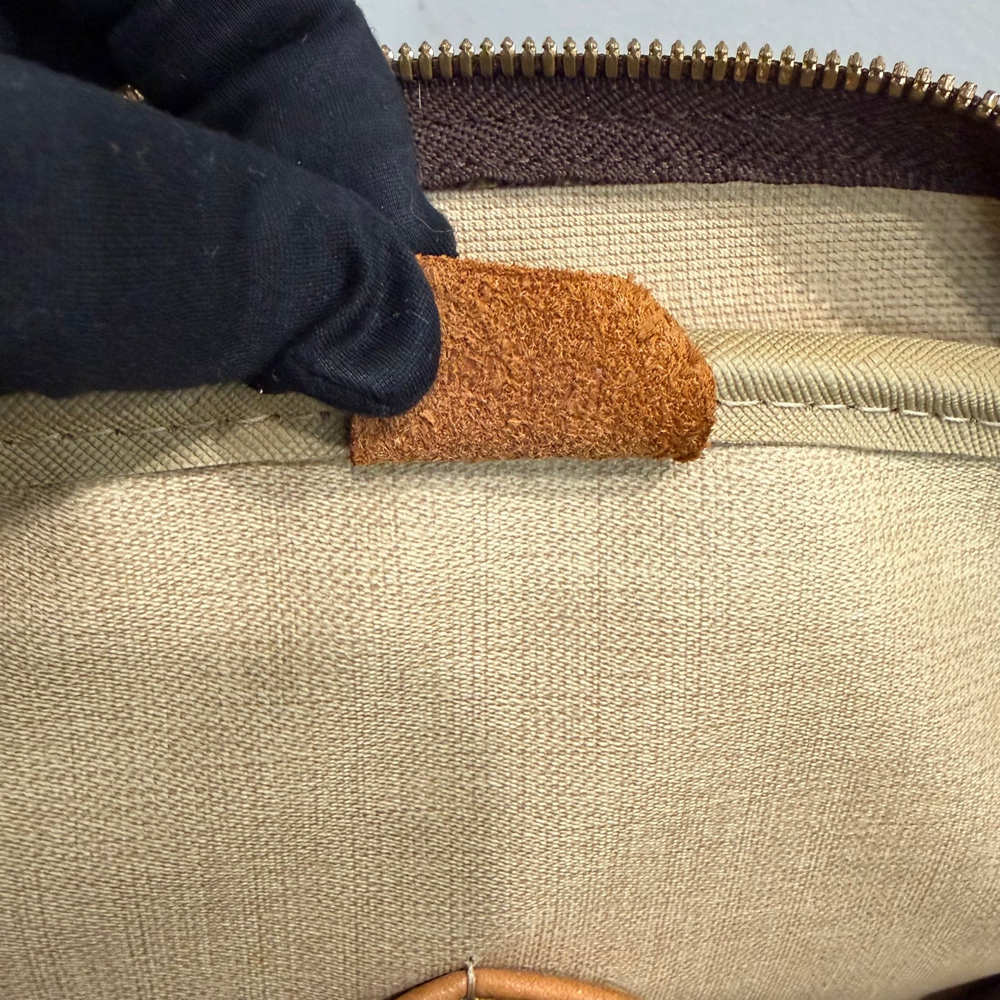 #8258 LOUIS VUITTON Deauville