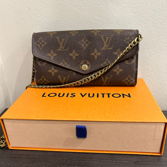 Louis Vuitton Wallet w/ Chain