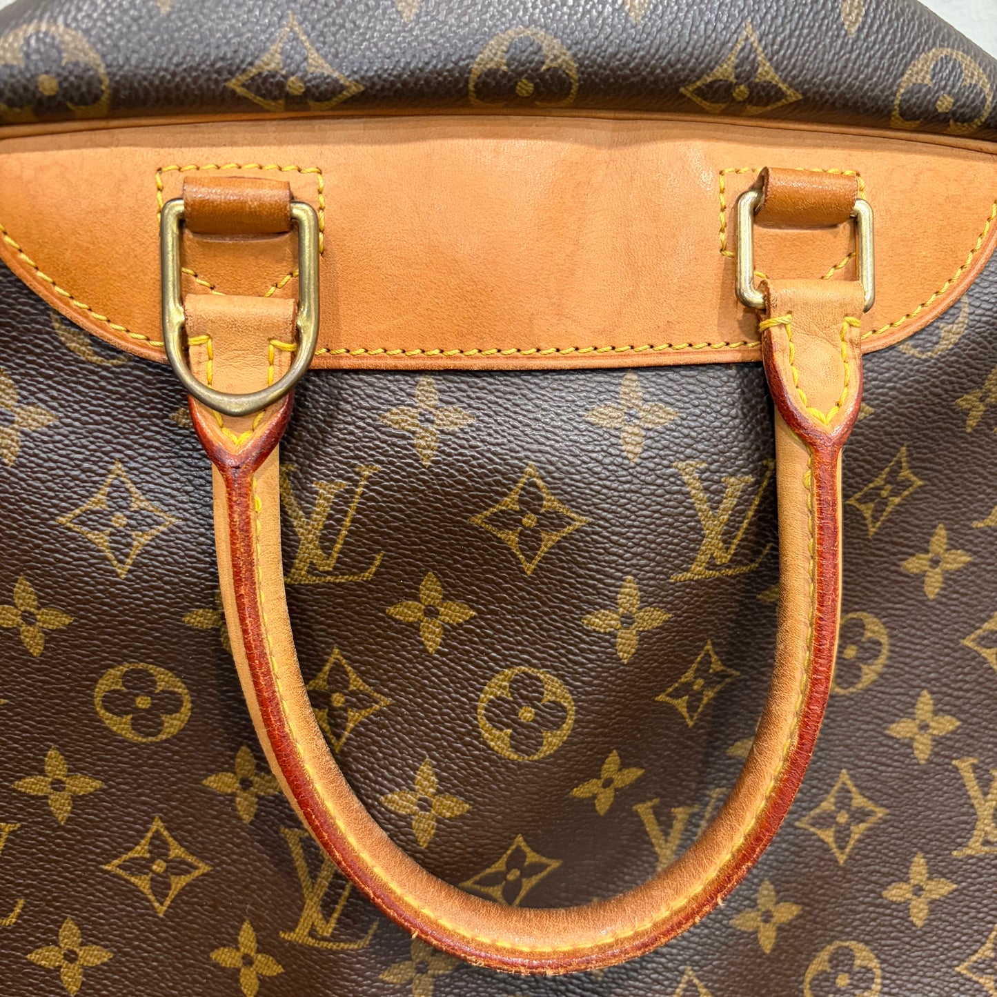 #8259 LOUIS VUITTON Deauville