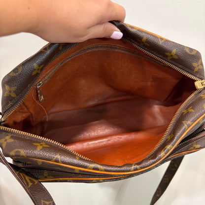 #108 LOUIS VUITTON Nile Crossbody