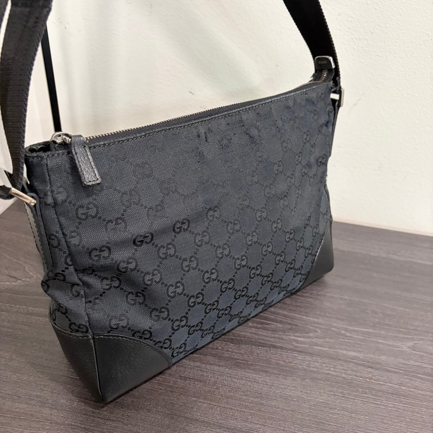 #3231 GUCCI Black Canvas Shoulder Bag