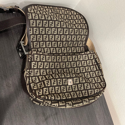 #264 FENDI Crossbody