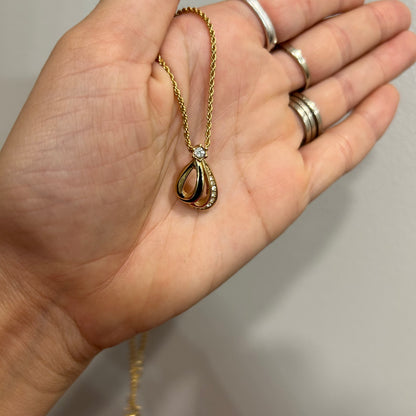 1042 DIOR Pendant Necklace