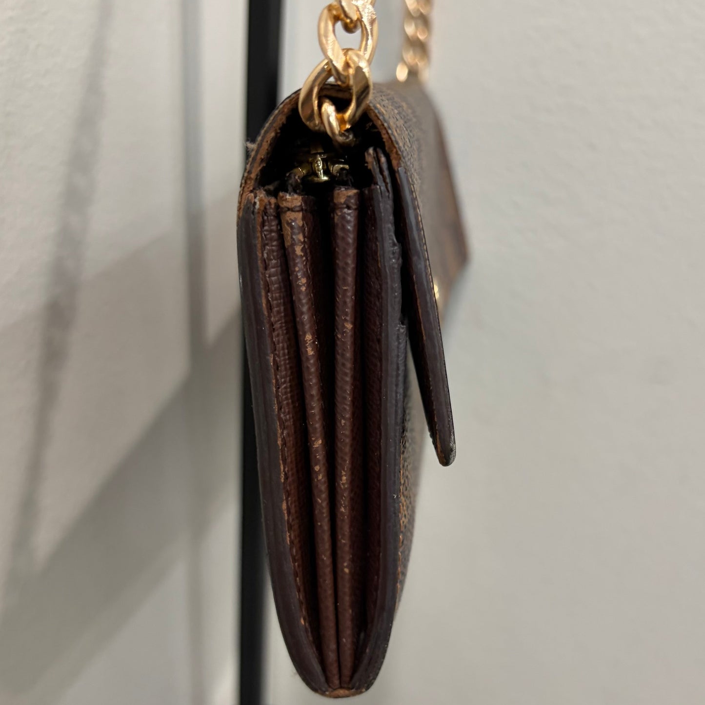 BF-03 LOUIS VUITTON Damier Ebene Wallet