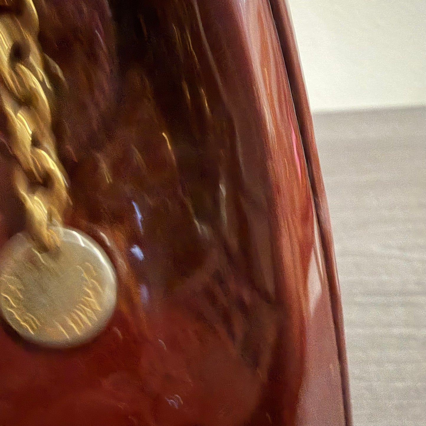 8891 LOUIS VUITTON Burgundy Vernis Brea MM