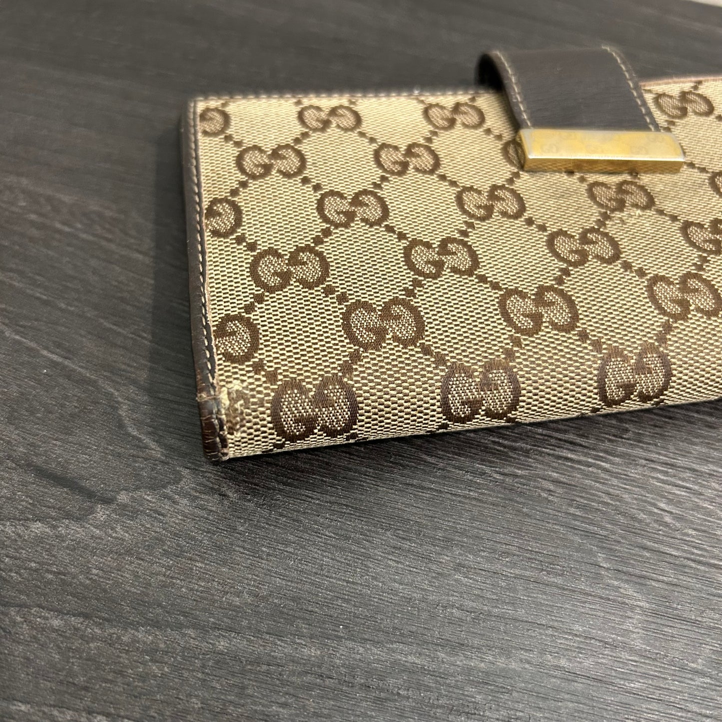 CLEARANCE #211 GUCCI Bifold Wallet