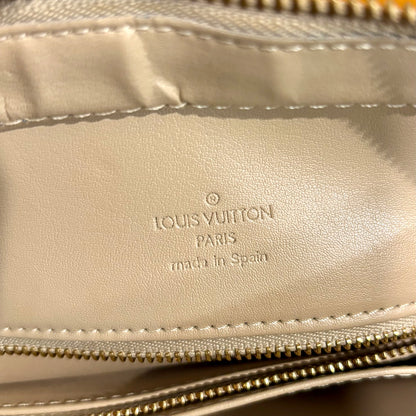 #1120 LOUIS VUITTON Jaune Passion Vernis Leather Houston Shoulder Tote (Cig Odor)