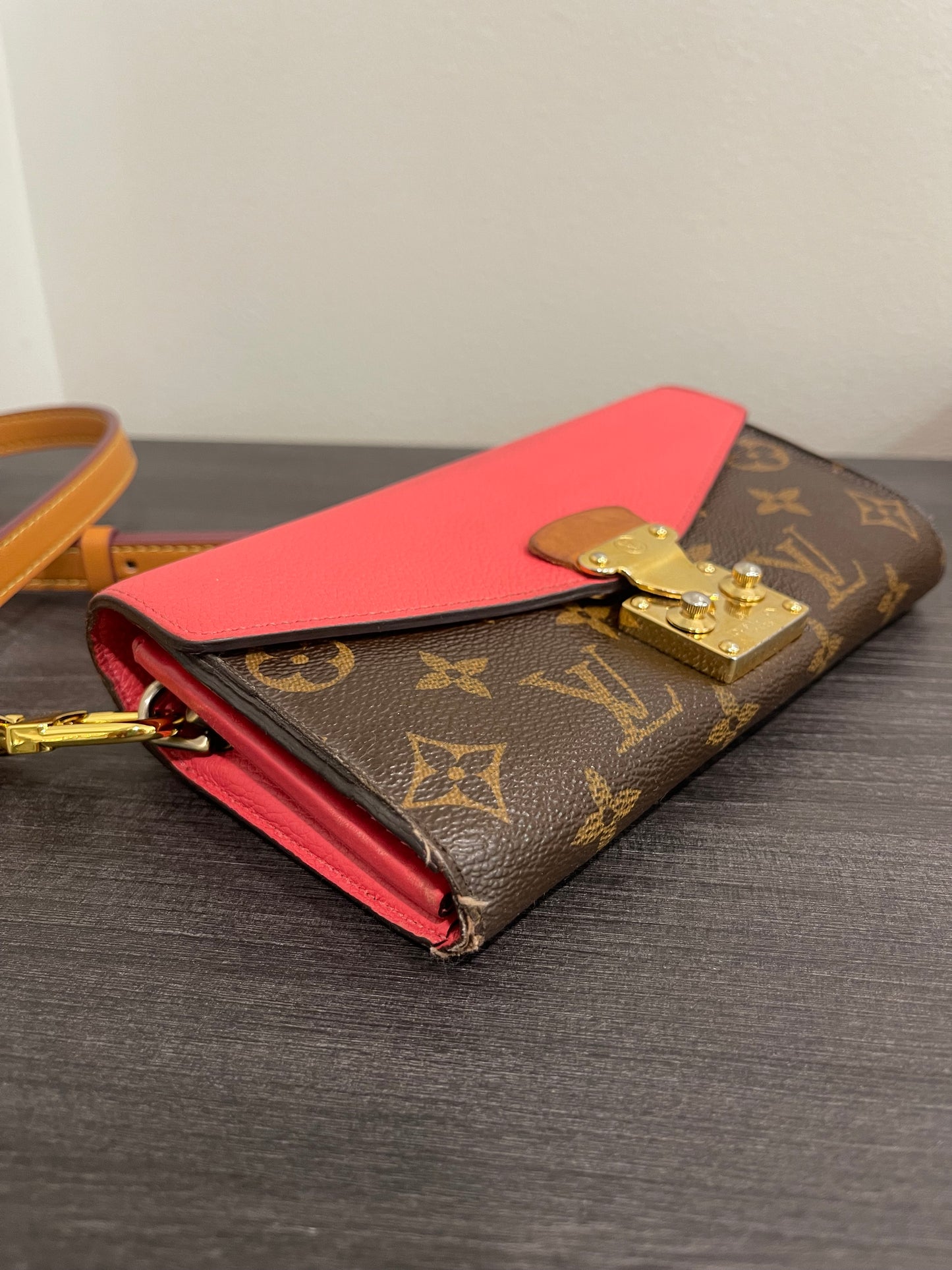 Louis Vuitton Monogram Rose Pallas Wallet & Storage Box