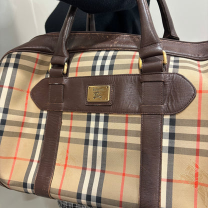 8888 BURBERRY Vintage Travel Bag