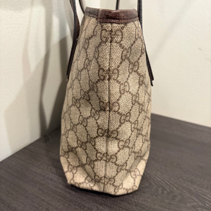 8915 GUCCI GG Tote
