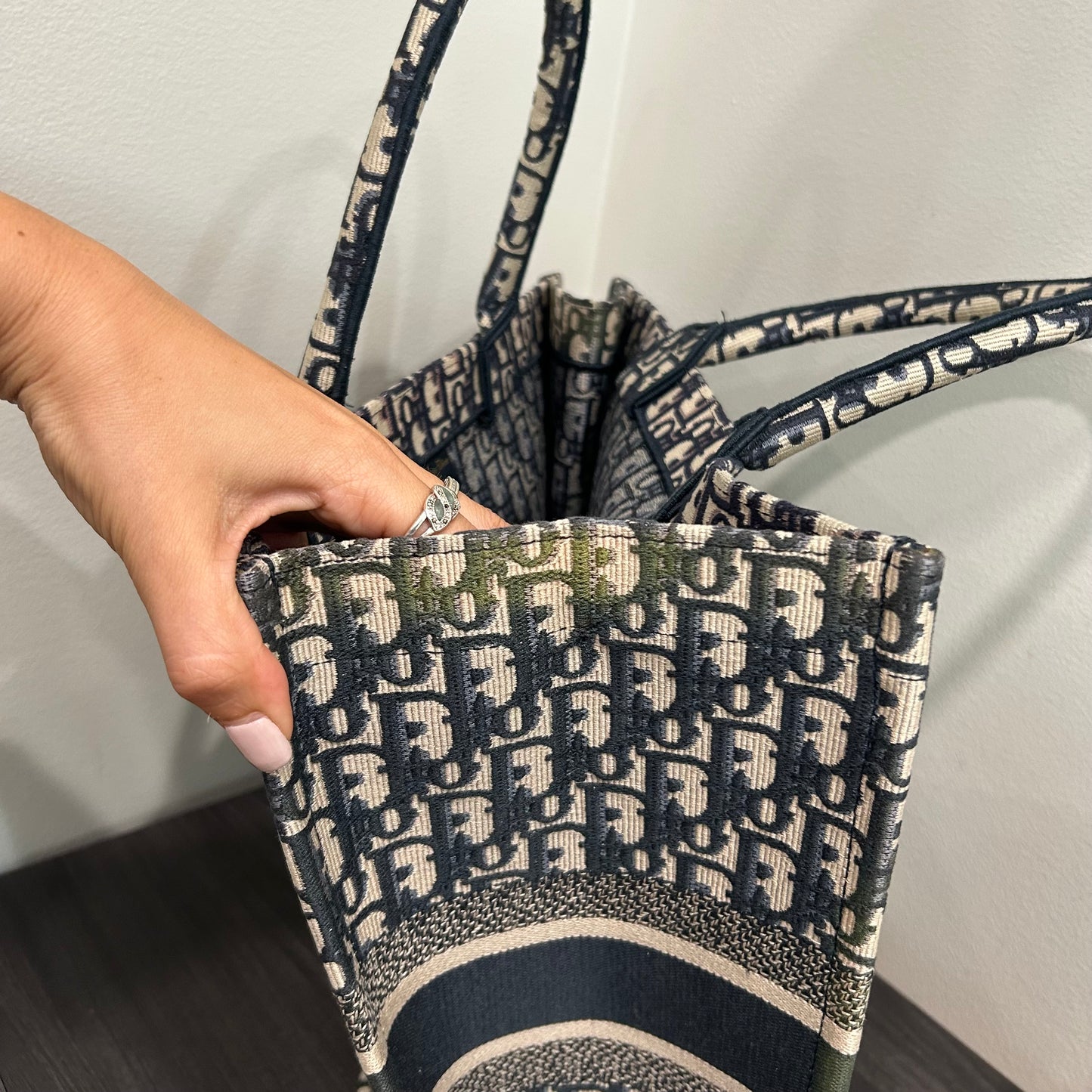 CLEARANCE CHRISTIAN DIOR Large Book Tote #271 (MSRP $3520)