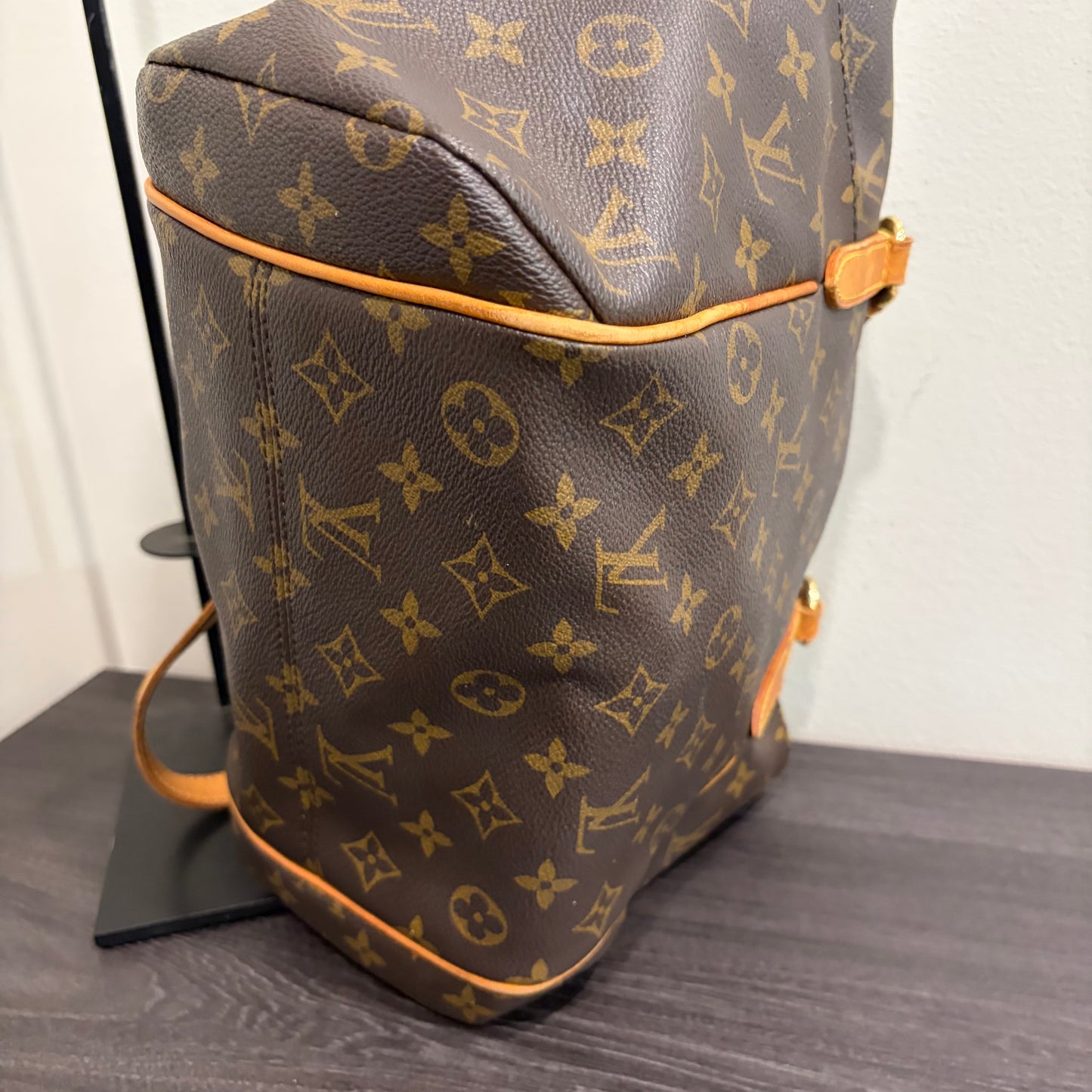 #3202 LOUIS VUITTON Monogram Totally PM