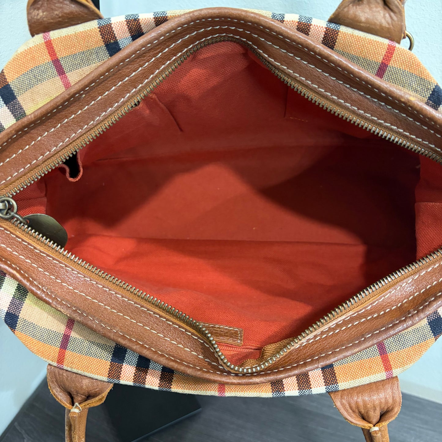 8809 BURBERRY Check Canvas Shoulder Tote