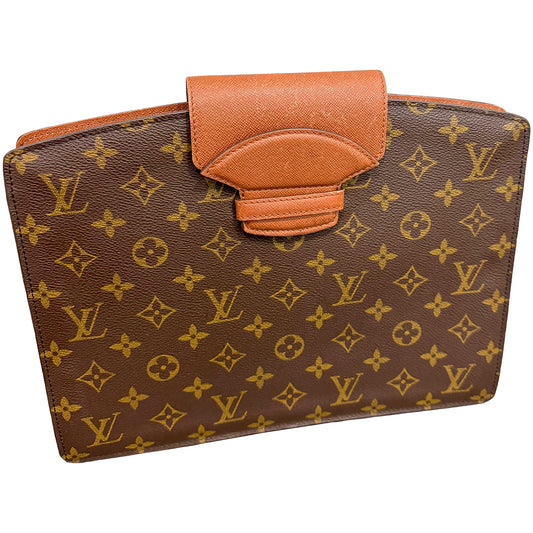 BF-05 LOUIS VUITTON Monogram Courcelles Clutch