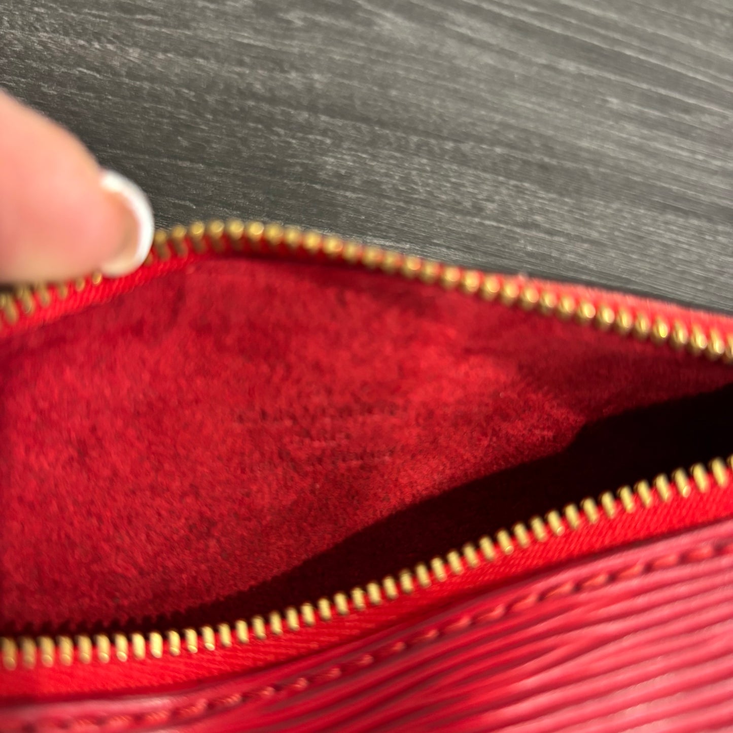 8869 LOUIS VUITTON Red Epi Leather Mini Papillon