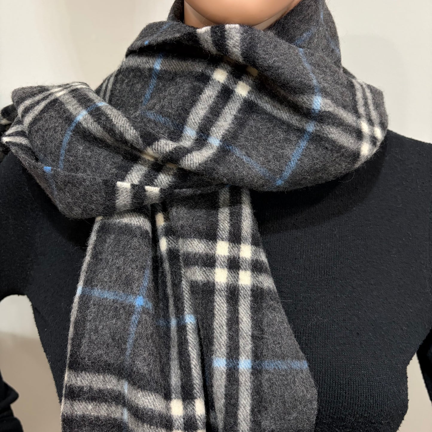 #8223 Vintage BURBERRYS Gray & Blue Check 100% Cashmere Scarf Stole