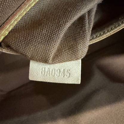 #9117 LOUIS VUITTON Alma PM