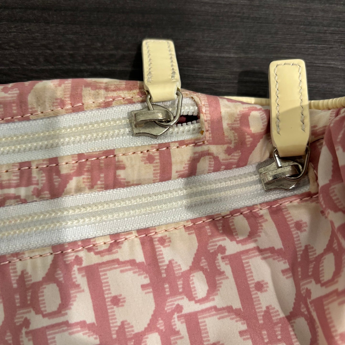 8865 CHRISTIAN DIOR Pink Sling Bag