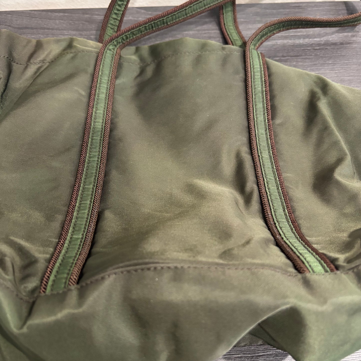 8891 PRADA Green Tessuto Tote