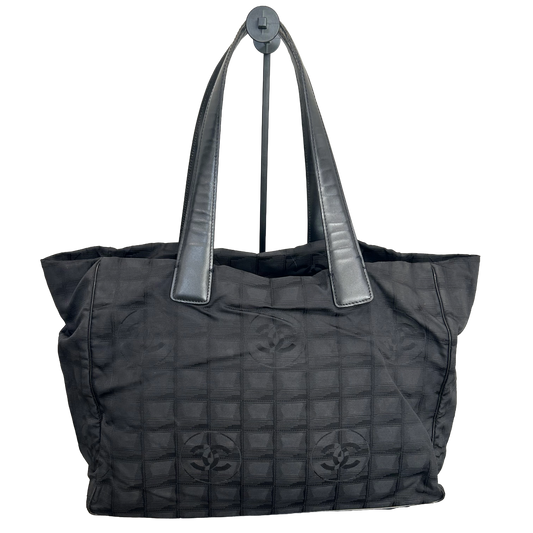 1011 CHANEL Travel Ligne Tote Black
