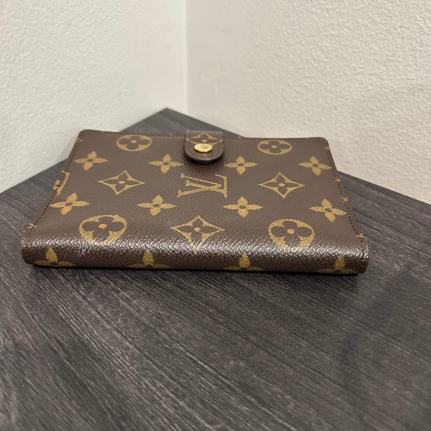 1006 LOUIS VUITTON Agenda PM MSRP $505