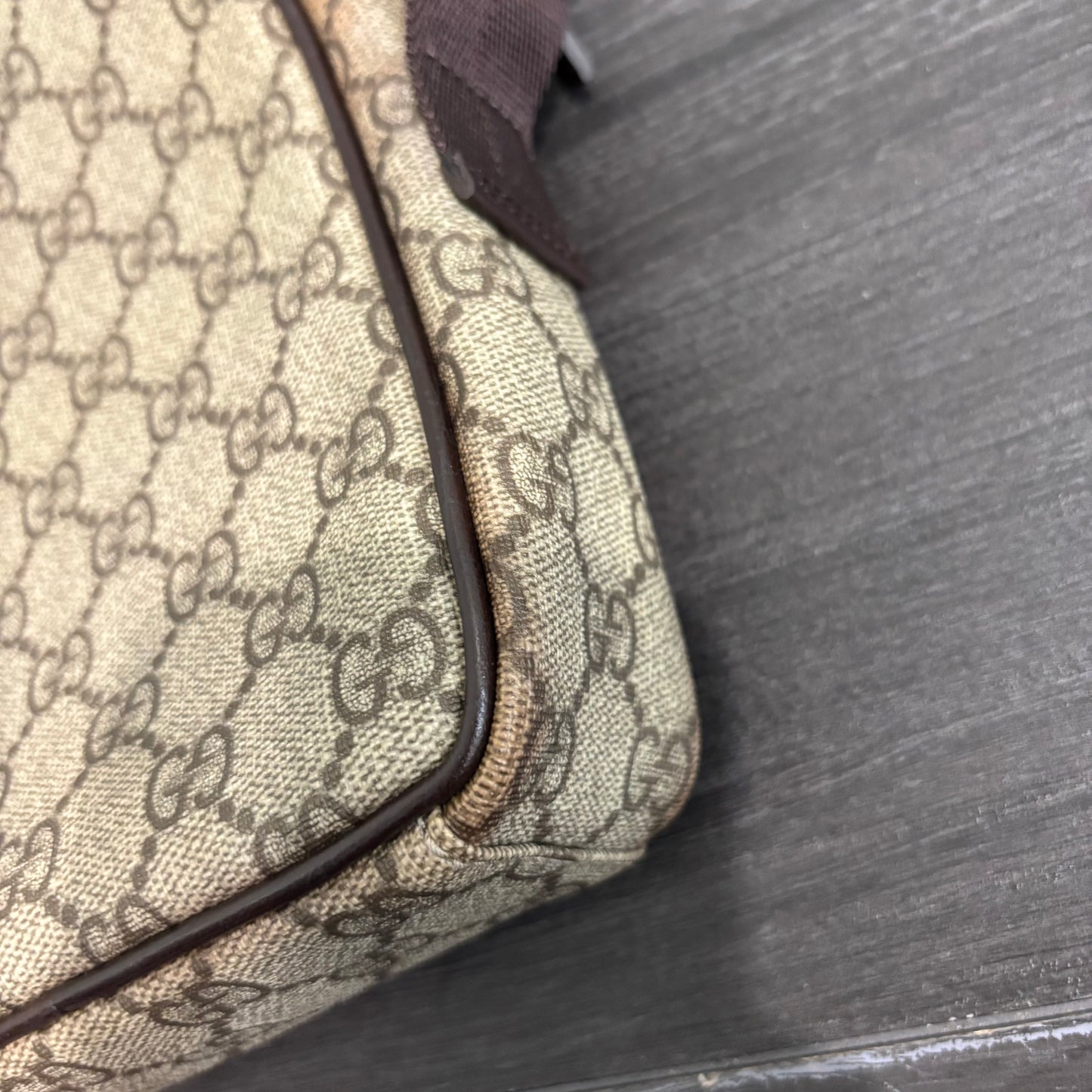 1110 GUCCI Brown Crossbody