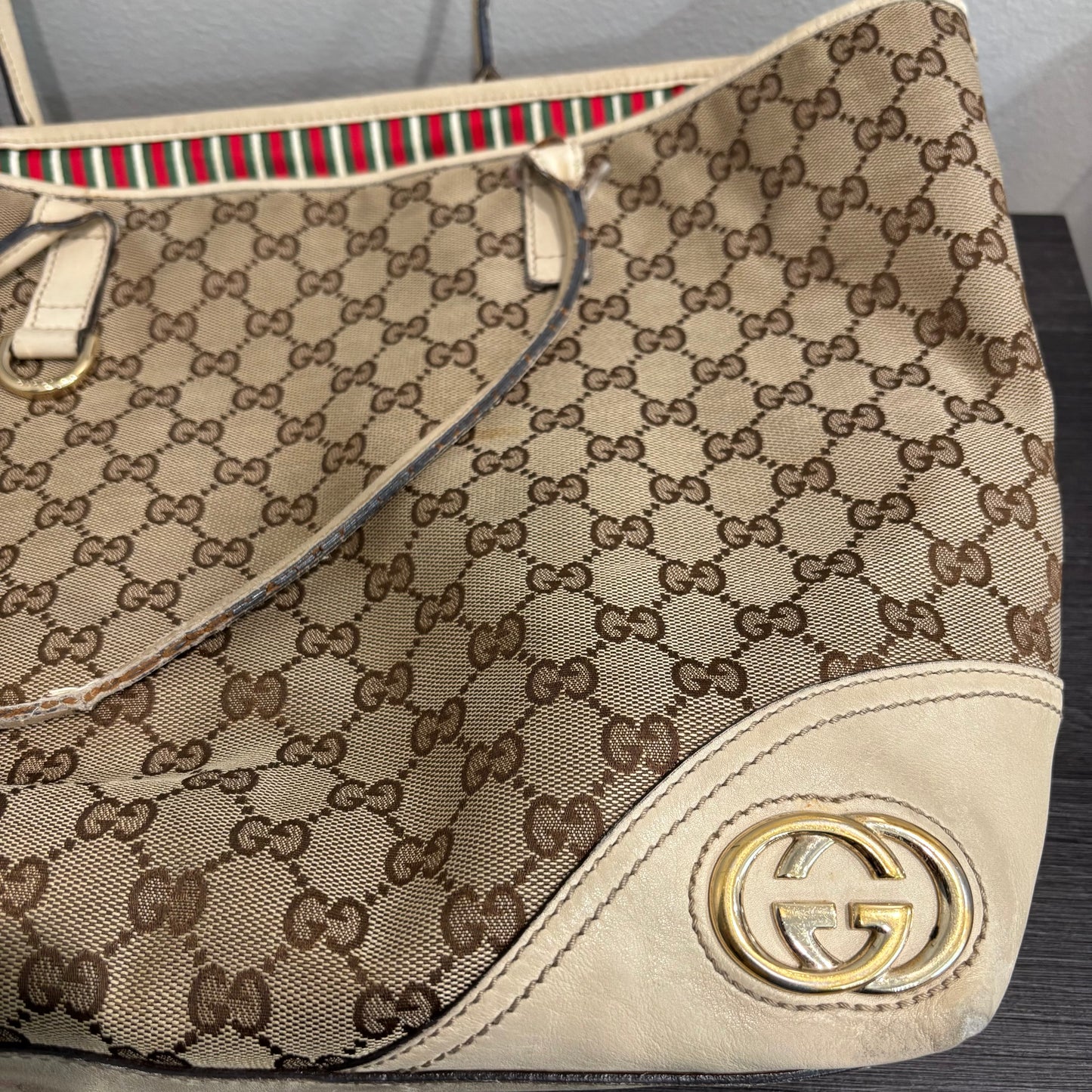 8879 GUCCI Brown Canvas Tote