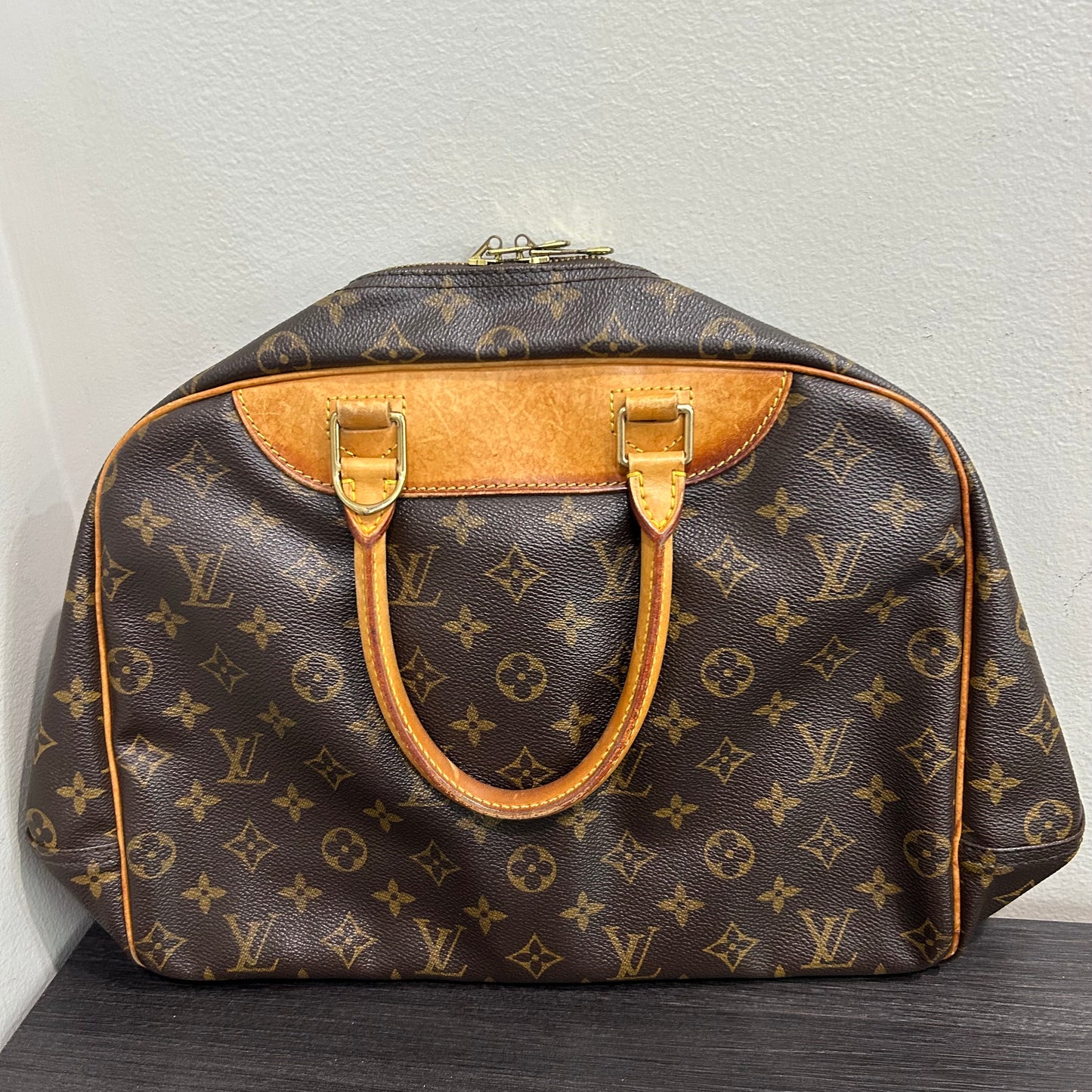 1061 LOUIS VUITTON Deauville