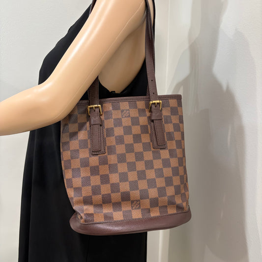 #1112 LOUIS VUITTON Damier Bucket PM