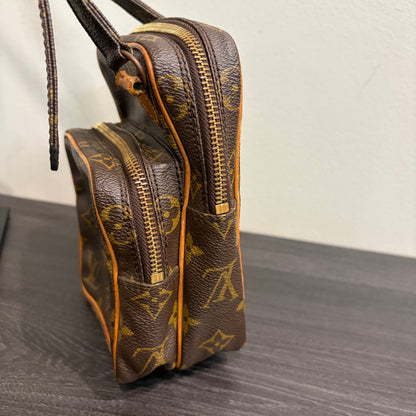 8910 LOUIS VUITTON Monogram Amazone PM Crossbody