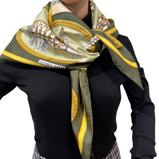 #8232 HERMES 90cm Silk Grand Apparat Scarf