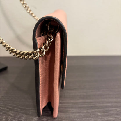 #9106 GUCCI Interlocking G Pink Leather Wallet on Chain
