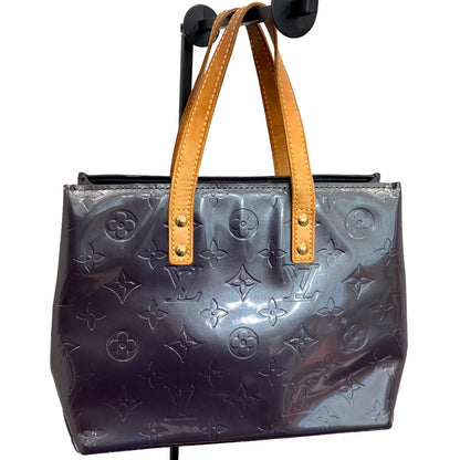 #8251 LOUIS VUITTON Purple Vernis Reade PM