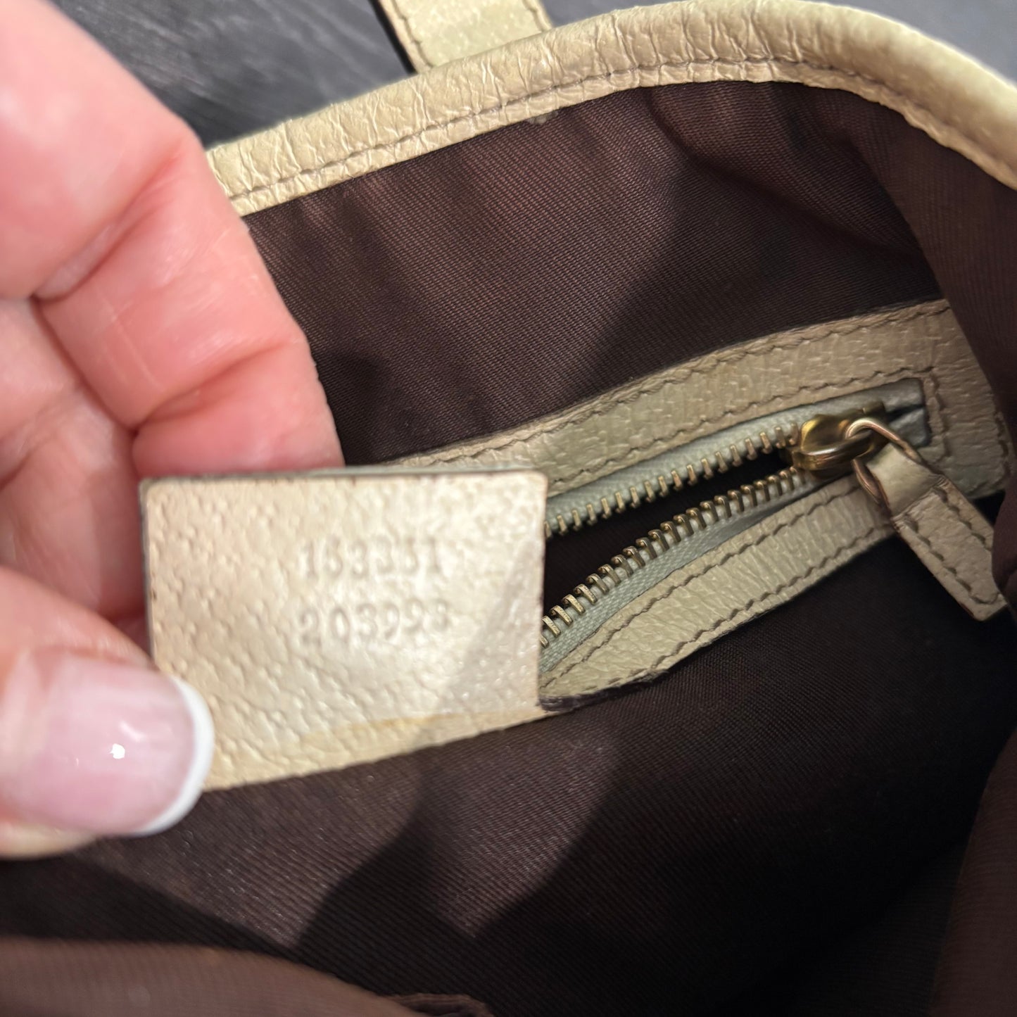 8873 GUCCI GG Canvas Charmy Tote