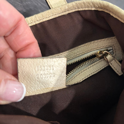 8873 GUCCI GG Canvas Charmy Tote