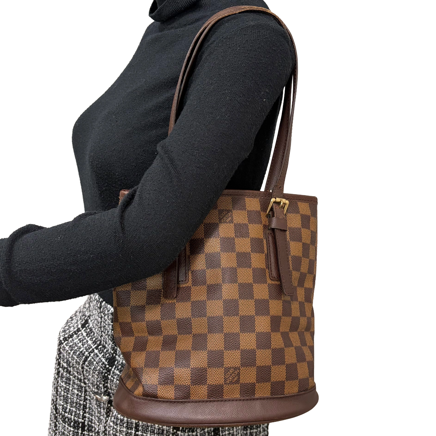 #8228 LOUIS VUITTON Damier Bucket PM