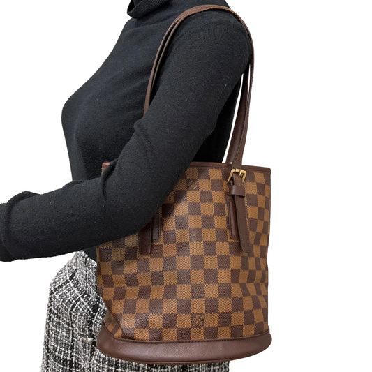 #8228 LOUIS VUITTON Damier Bucket PM